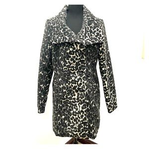 Stylish Leopard Peacoat, Sz Large